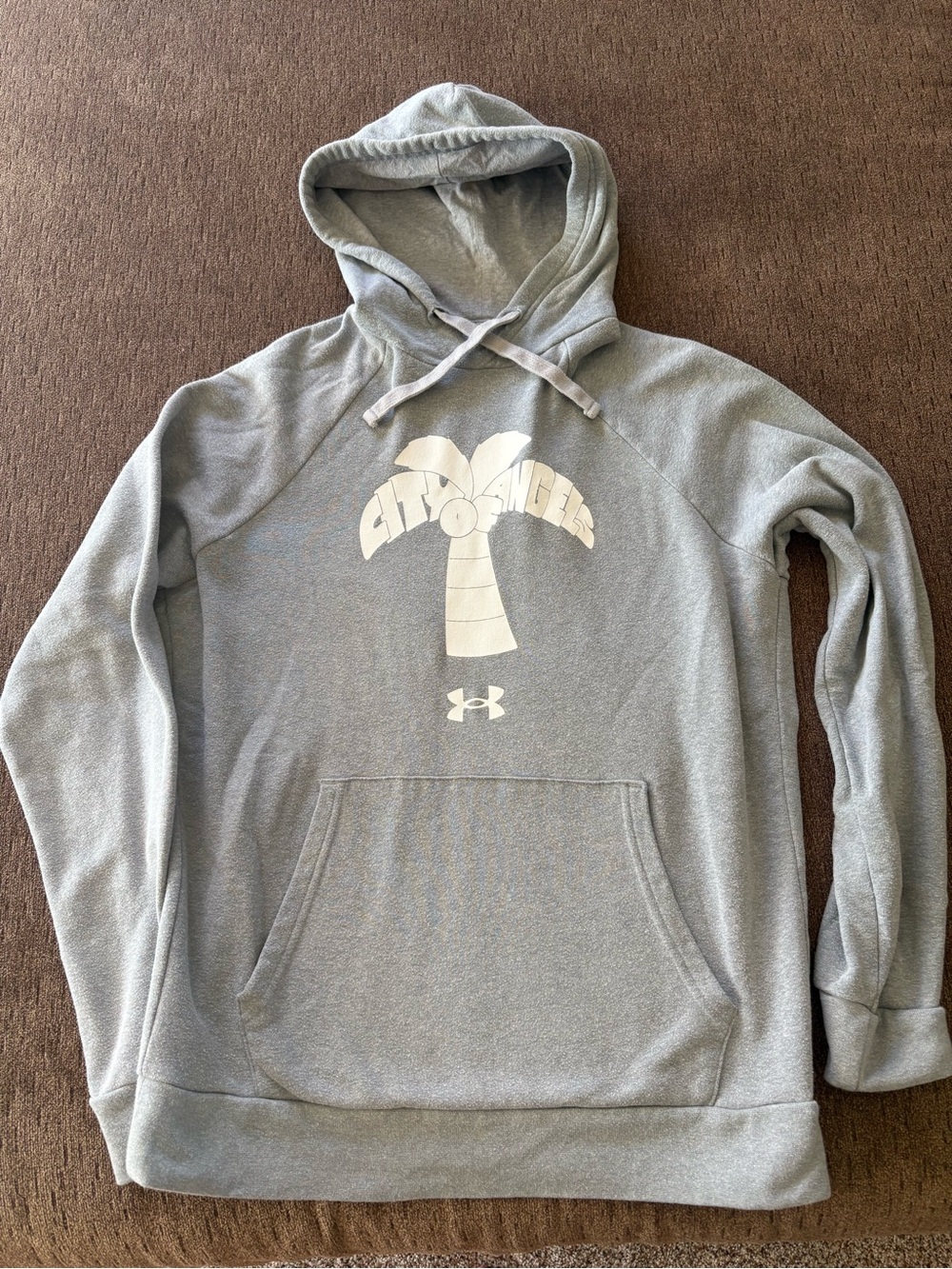 Under Armour Mens medium hoodie - city of Angeles